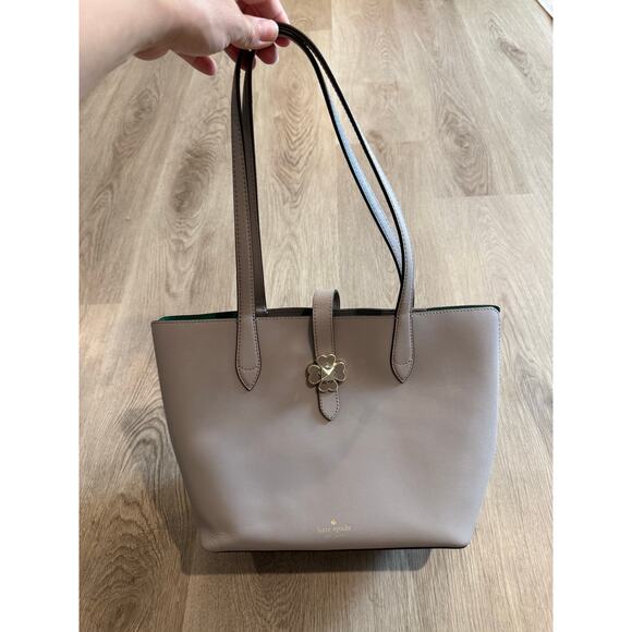 Kate Spade Kaci Small Tote with Clover Emblem Light Grey Satchel - Picture 2 of 10